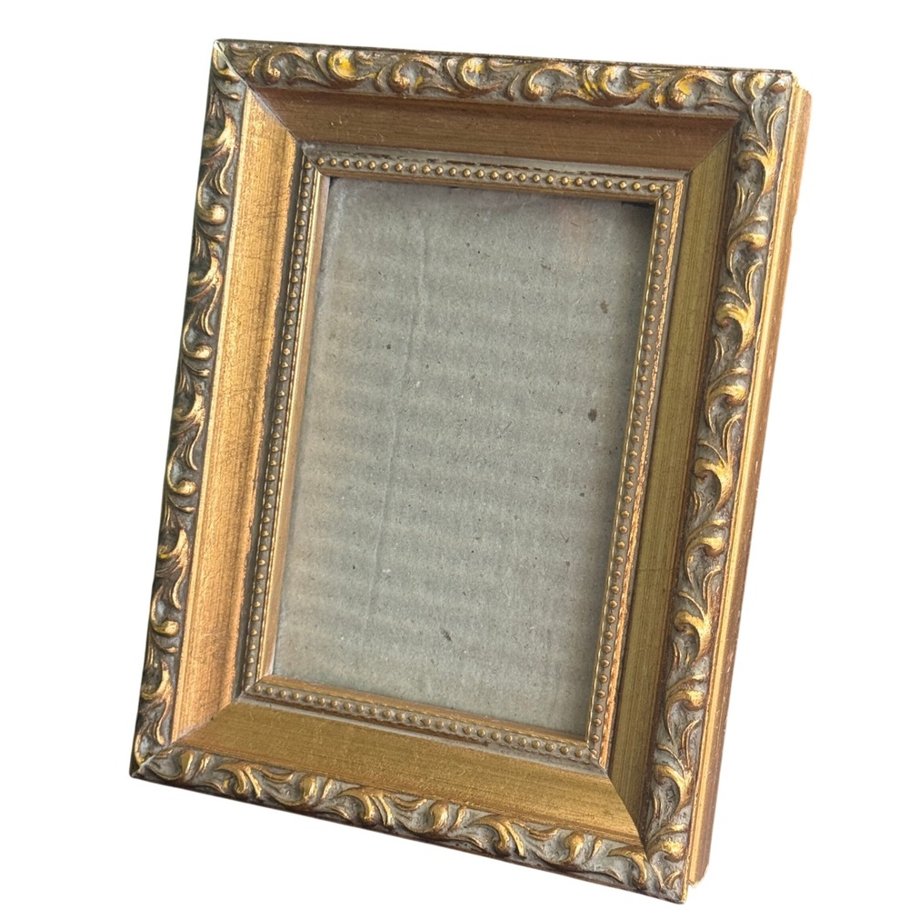 Vintage Gold Ornate Scroll Picture Frame Beaded Border Tabletop Wall Decor